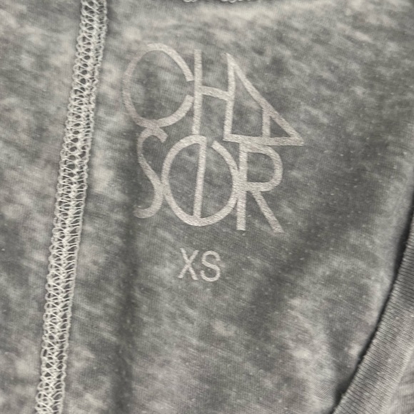 Chaser long horn rainbow short sleeve tee size XS - Picture 3 of 4